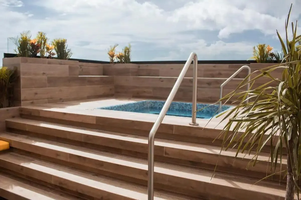 George Luxury Condo Playa del Carmen